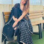 Hiba Nawab Instagram – Live to the rhythm of life ♥️✨