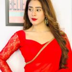 Hiba Nawab Instagram – Laal Ishq♥️ Mumbai, Maharashtra