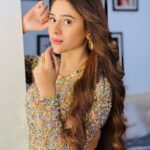 Hiba Nawab Instagram - Party on my mind ✨ Styled by: @ashnaamakhijani @styledbyashna Outfit: @aleta.official Jewellery: @ethnicandaz