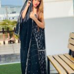 Hiba Nawab Instagram – Sun kissed ☀️ 
.
@aachho @neelangi_johari Mumbai, Maharashtra