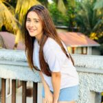 Hiba Nawab Instagram - 🤍 Top : @powerlookofficial Jewellery by: @getjunkd.in Hair Stylist : @shikhashah_mua Styled by: @instylewithaditi Assisted by: @disha.kothari2003 Mumbai, Maharashtra