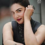 Honey Rose Instagram - The lady who shines like a daimond _ Dop @jinsinkhan @honeyroseinsta @mrald.buildwares innaguration @evolvevents @zoyawedding #celebrity #mollywood #mollywoodactresses❤️