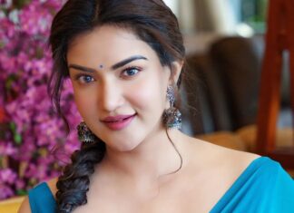 Honey Rose Instagram - Photography @akvmediaproductions Mua @sreshtamakeup Costume @tanith_design Accessories @anokhi_priyakishore