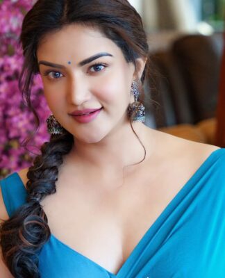 10 Honey Rose Instagram Photos That Got the Most Love