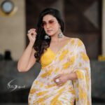 Honey Rose Instagram - @honeyroseinsta @rahul_namo_ @__nebu.john_cheppukulam___ @manjucalluna