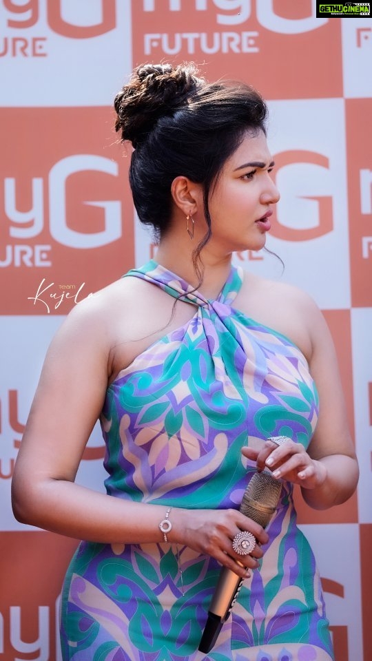 Honey Rose Instagram - @honeyroseinsta 📸: @team_kujela #reel #reels #reelsinstagram #instagram #reelitfeelit #trending #love #viral #explore #instagood #explorepage #follow #r #reelkarofeelkaro #tiktok #el #like #india #photography #instadaily #reelsvideo #followforfollowback #foryou #fashion #instagramreels #likeforlikes #memes #reelsindia #video #music @honey.rose.online @honeyrose_addicts @honeyrose__fan @honey_rose_lovers @_honeyroseinsta_ @mallu_models_company_ @malayalam_reel_s @kerala___models__actress__ @irinjalakudavoice @irinjalakuda_vibez @thrissur_vibe @emmade__thrissur Irinjalakuda