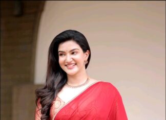 Honey Rose Instagram - Photography @shikku_j_official__ MuA @rahul_namo_ Costume @tanith_design Accessories @anokhi_priyakishore