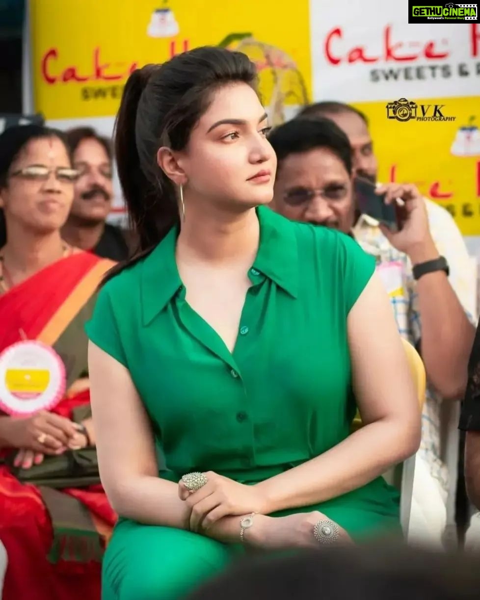 Honey Rose Instagram - Mua @manjucalluna @rahul_namo_ @anokhi_priyakishore