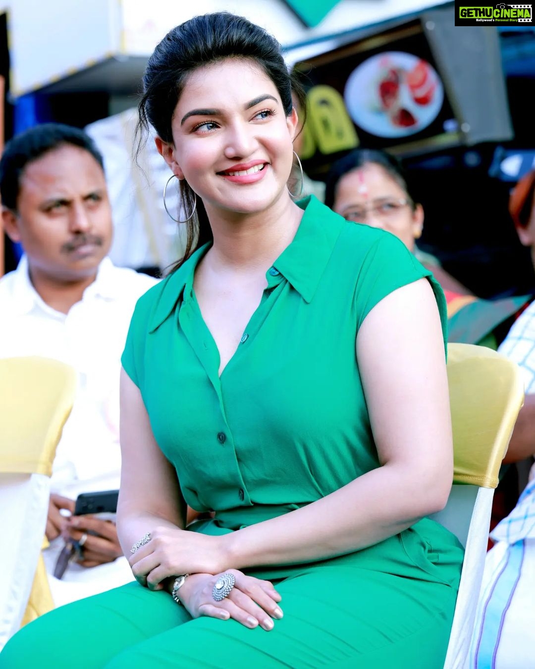Honey Rose Instagram - Mua @manjucalluna @rahul_namo_ @anokhi_priyakishore