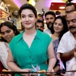 Honey Rose Instagram - Mua @manjucalluna @rahul_namo_ @anokhi_priyakishore