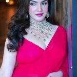 Honey Rose Instagram - Photography @delight_photography_official Jewellery @devipavitrajewellers MuA @sreshtamakeup Costume @tanith_design