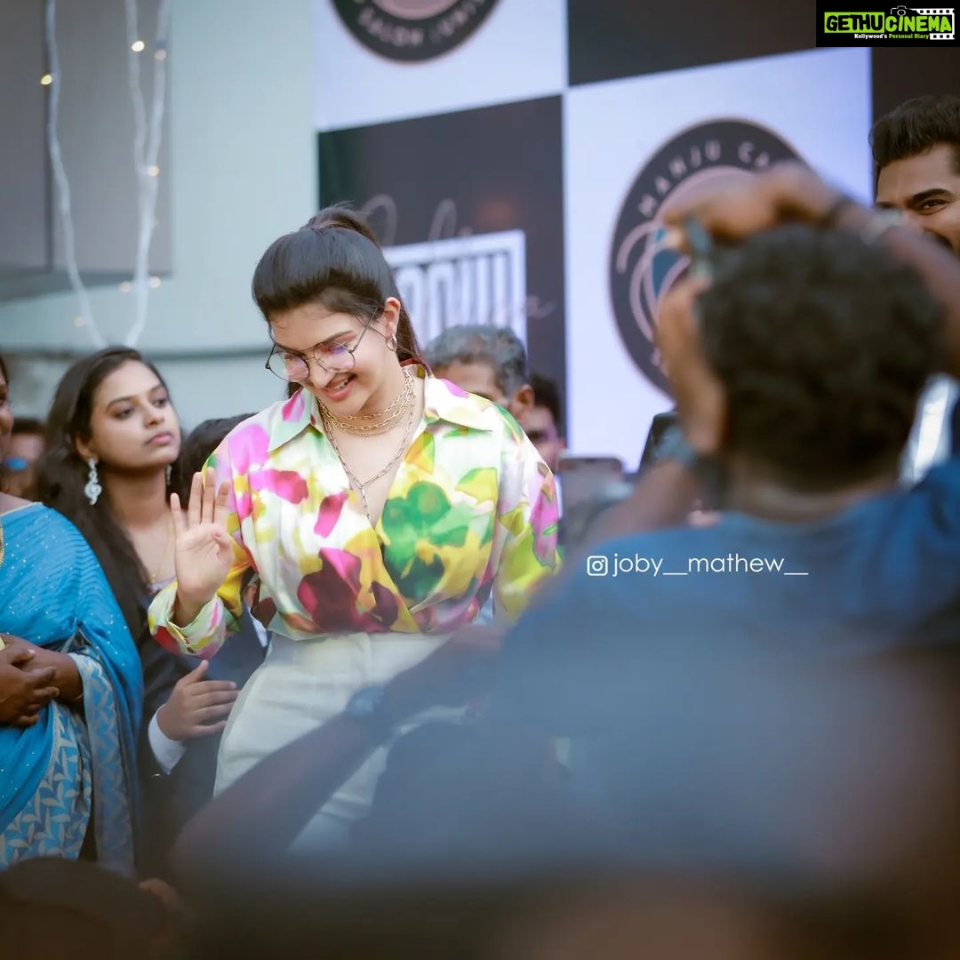 Honey Rose Instagram - Photography @joby__mathew__ @manju_calluna_unisex_salon Stylist @manjucalluna @rahulnamo