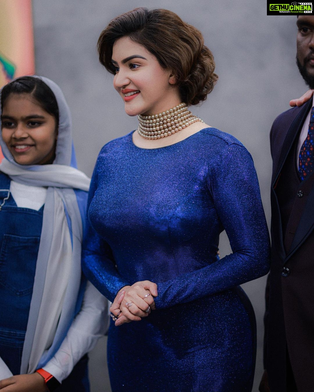 Honey Rose Instagram - 📸: @at_the_photography_kid @akshay_weddings @the_baby_nativee @manu__krishna_ @honeyrose_addicts @honeyrose__fan @_honeyroseinsta_ @honeyrose.___ @honeyrose_online @honeyroseinsta._ @honeyrosefansclub @honeyrose__world #honeyrose #honeyroseinsta #honeyrosehot #honeyrosefans