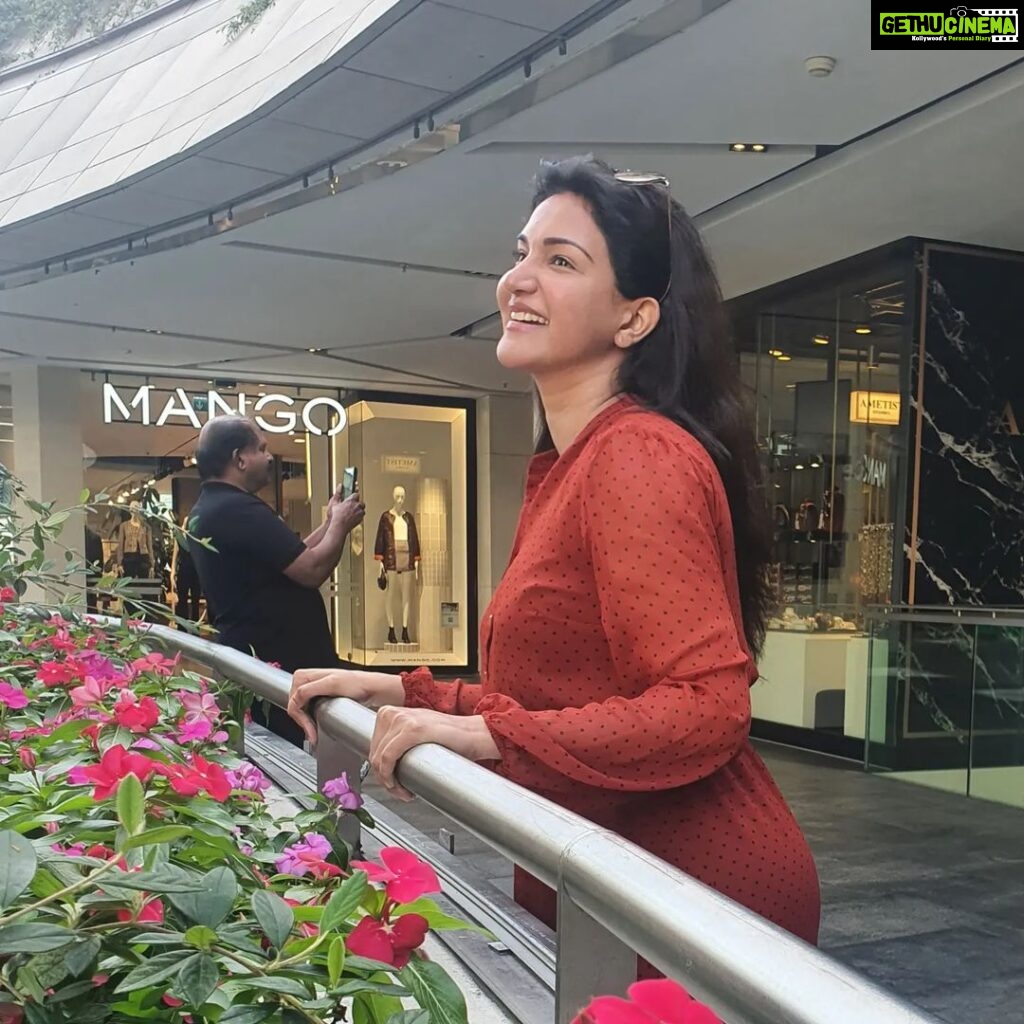 Honey Rose Instagram - Kanyon mall istanbul Kanyon Mall Instabul