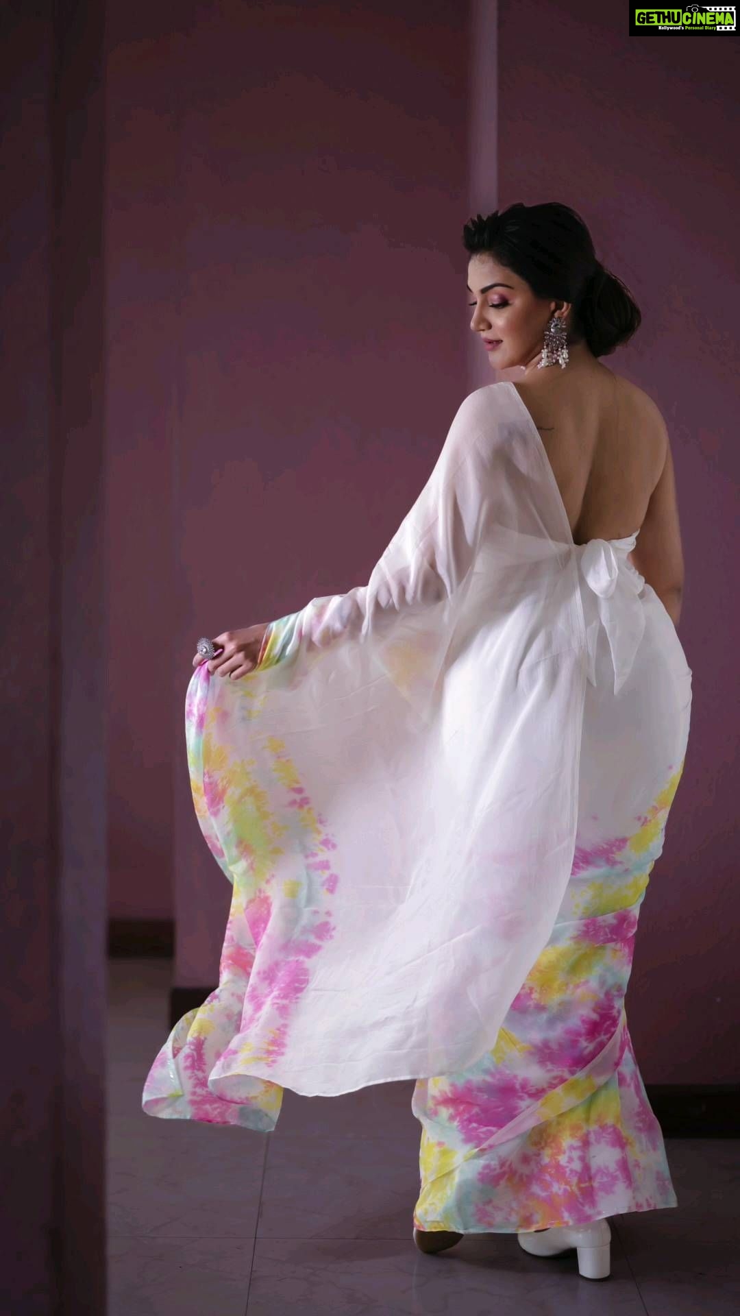 Honey Rose Instagram - Photography # @bennet_m_varghese MUA # @manjucalluna Costume # @tanith_design Accessory # @anokhi_priyakishore Music # @christygeorge_is_dreaming