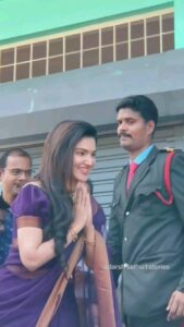 Honey Rose Instagram - @adarshsethu_stories @nammude_swantham_chalakudy @chalakudy_stories @chalakudymedia