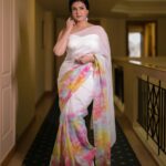 Honey Rose Instagram – Photography #@bennet_m_varghese
MUA #@manjucalluna
Costume #@tanith_design
Accessory #@anokhi_priyakishore