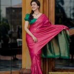 Honey Rose Instagram - Happy Ugadi ❤️ Photography @vyshnavphotography Mua @sreshtamakeup Costume @marianonlineboutique @tanith_design Accessories @anokhi_priyakishore
