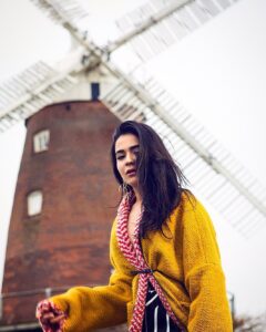 Humaima Malick Instagram - I love being just me and i now ! #2023