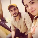 Humaima Malick Instagram - Box office aside, encomiums aside, success aside, Daro has been an emotion for me. The outpouring of love from the world over, makes me humbled and overwhelmed in the same breath. My heartfelt gratitude to the man who passionately lived this dream for years, unfazed by adversity: my director, Bilal Lashari. Thank you for painstakingly molding me into your Daro. Your vision, your support and your determination, were a shot in my arm and made sailing through the choppiest seas into a smooth ride. In my long innings in showbiz, i can safely state that this has been among my highlight performances. May the legend live on! @bilal_lashari @maulajattofficial