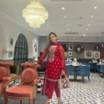 Humaima Malick Instagram - Mama tells me I should wear red ! #mamatellsmeishouldntbother