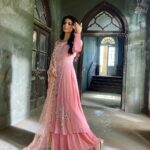 Ihana Dhillon Instagram - Happy Dussehra everyone 😊 May this auspicious occasion enlighten your lives with wisdom, virtues and success ! #happydussehra