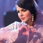 Ihana Dhillon Instagram – Jhuki jhuki si nazar โฆ
Can anyone complete the lyrics of my this favourite song ? ๐
*
๐ธ @rohangandotraphotographer
Styled by:- @yashasvisingh19
Wearing:- @nidhiyasha
Jewels:- @artiosluxelabel.in