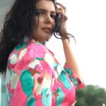 Ihana Dhillon Instagram – This song reminds me of my first crush. Tell me what it felt like when you saw your crush!! 

#crush #sadgi #lovesong #instareel #ootd

Social media manager: @paribesh_mansingh 

📷/Edit : @viplove_abhyankar