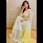 Ihana Dhillon Instagram - Simplicity is the keynote of all true elegance 😊 . Styled by:- @yashasvisingh19 Wearing:- @sionnahpretcouture Makeup and hair by me 😊
