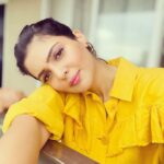 Ihana Dhillon Instagram - 🌻🌼