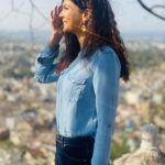 Ihana Dhillon Instagram - Be brave enough to catch your stars 🌟