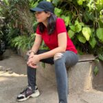 Ihana Dhillon Instagram – Kya lekar aaye the aur kya lekar jayoge .
Kitna bhi ghamand karlo, tum bhi sab kush yahi chod kar jayoge.