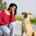 Ihana Dhillon Instagram – Who is a better poser 😜 
#pinddikudi #punjablove