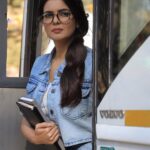 Ihana Dhillon Instagram – The best feeling is when you look at him and he already staring 😊 
#tumsepyarkarke takes you to your collage memories 😍 
#collagelovestories #collagememories 
@tulsikumar15 @tseries.official @tseriesfilms @jubin_nautiyal @guruchoudhary @navjitbuttar @payaldevofficial @adityadevmusic
