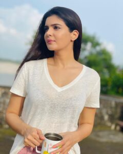 Ihana Dhillon Instagram - SOLIVAGANT (a) Wondering alone .