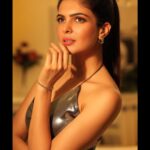 Ihana Dhillon Instagram - Life is tricky baby , stay in your magic. . . . . . . #thoughts #alwayslookonthebrightsideoflife #instagood #instagram #love #blessed #stayhumble #ihanadhillon Mumbai, Maharashtra