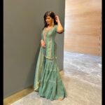 Ihana Dhillon Instagram - Nazar Mili Phir Nazar jhuki , Bas itni se baat Hume barbaad kar gye. * * Wearing @kritikadawarofficial . Styled by @yashasvisingh19 . Jewellery @rimayu07 . MUA @rajamakeover . Hair @hairbyramaartist