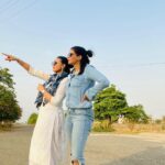 Ihana Dhillon Instagram – It’s the day when I remind you that I am younger then you and I always will be ! 🤣🤣 
Oopsy 
Happy birthday @kirandhilon 
🤗🤗😘😘 
#happybirthday #sisterlove