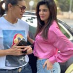 Ihana Dhillon Instagram - I smile because you are my sister . I laugh because you can’t do anything about it. 😜🤣🤣 #siblinglove Happy birthday @kirandhilon .. love you tons 😘😘 . . . . #birthdaywishes #family