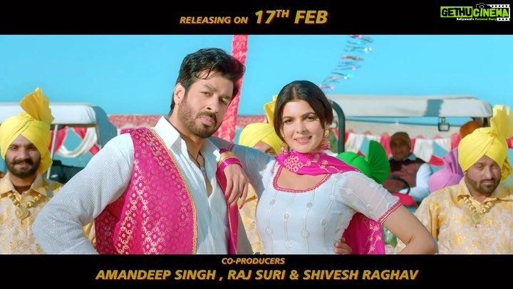 Ihana Dhillon Instagram - These nok-jhok bhari moments between Pali & Roopi have our ❤ #GolGappe in cinemas, 17th February 2023. @zeestudiosofficial @binnudhillons @rajatbedi24 @bnsharma_official @missdhillon @smeepkang @ihanadhillon @dilawar.sidhu @rajuverma_writer @vikass.agarwal #TriflixEntertainmentLLP @sohamrockstrent @janvi.productions @zeemusiccompany