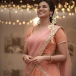 Indhuja Ravichandran Instagram - இனிய விநாயகர் சதுர்த்தி வாழ்த்துக்கள் 🙏🙏🙏 Happy Vinayagar Chathurthi ✨ #happyganeshchaturthi Wardrobe/Styling @labelswarupa Hair : @mani_stylist_ Jewellery : @original_narayanapearls