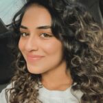 Indhuja Ravichandran Instagram - Curly Me 💁‍♀️ #selfiemust