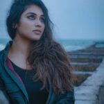Indhuja Ravichandran Instagram - MoOd 😉 . . . 📸 @cinematographer_gautham Nellore