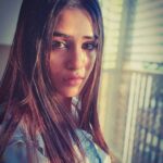 Indhuja Ravichandran Instagram - Just Looking at you ♥️ CC - @cinematographer_gautham #happysunday #happymothersday #looks #selfie
