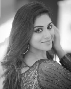 Indhuja Ravichandran Instagram - #jfwawards 
Shot By @karthikakphotography
Outfit : @bespoketanyabatra