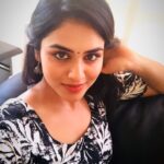 Indhuja Ravichandran Instagram – 🖤