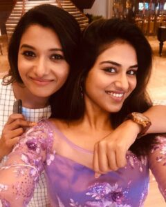 Indhuja Ravichandran Instagram - After long time, funny chats & lots of laughters with cutie @priyabhavanishankar ♥️🤗