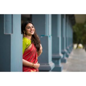 Indhuja Ravichandran Instagram - Saree is the perfect way of proudly flaunting who I am without having to say it.
Shot By @pk_views
Earings are visible  @chennai.allcollections