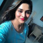 Indhuja Ravichandran Instagram - It’s ok to wear a dark lipstick at times !!! What say 😉 #redlove #redlipstick #Alittleblush #Alittlekajal #nomakeup #glowwiththesunshine ❤️ Follow me in #heloapp Helo Id : 487491941
