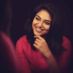 Indhuja Ravichandran Instagram - I am the happiest person when am infront of mirror 😁 PC: @cinematographer_gautham